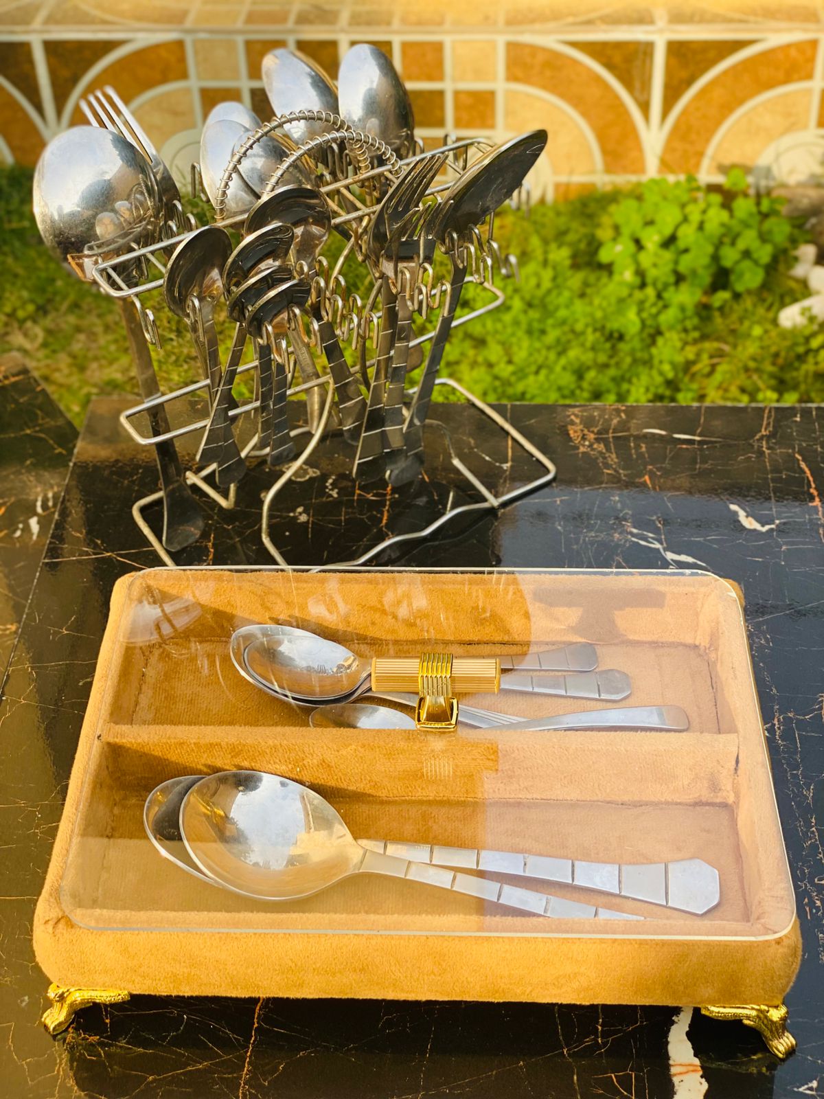 PLAIN VELVET CUTLERY BOX
