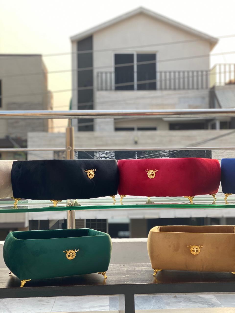 Buckle Style Perfume Organizer