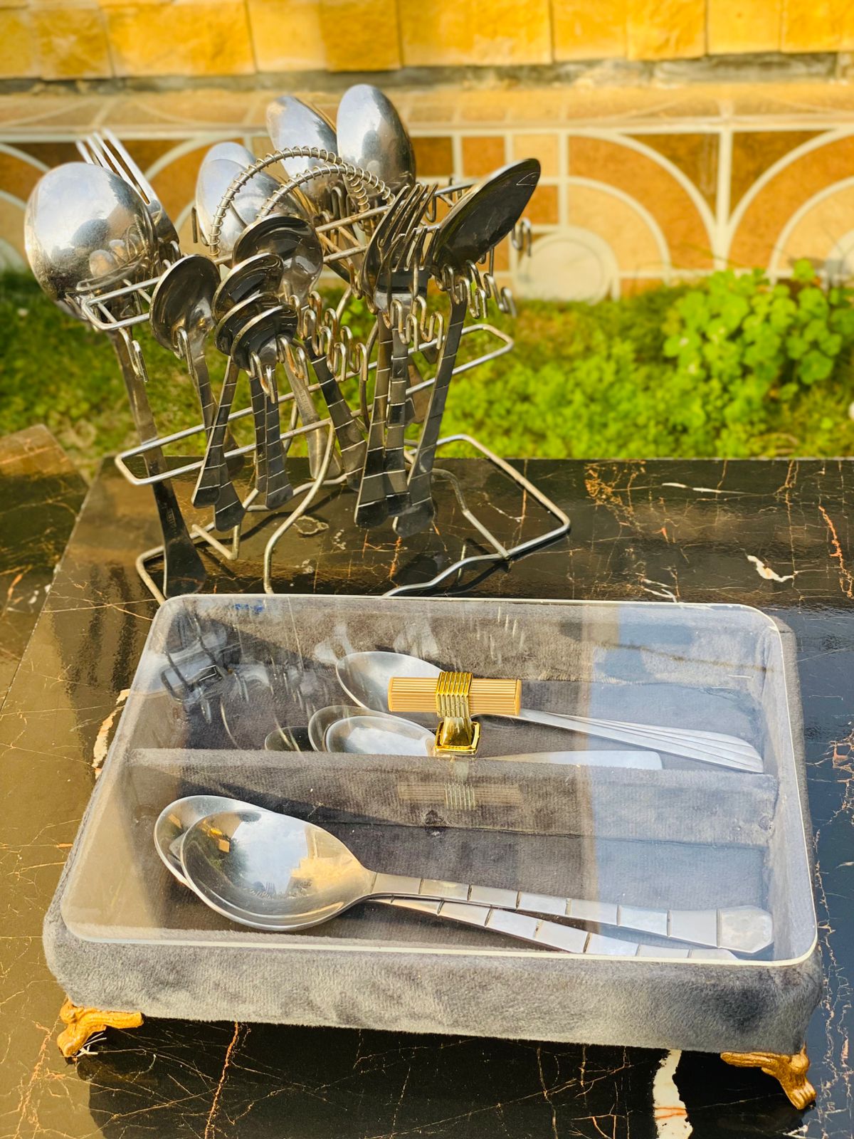 PLAIN VELVET CUTLERY BOX