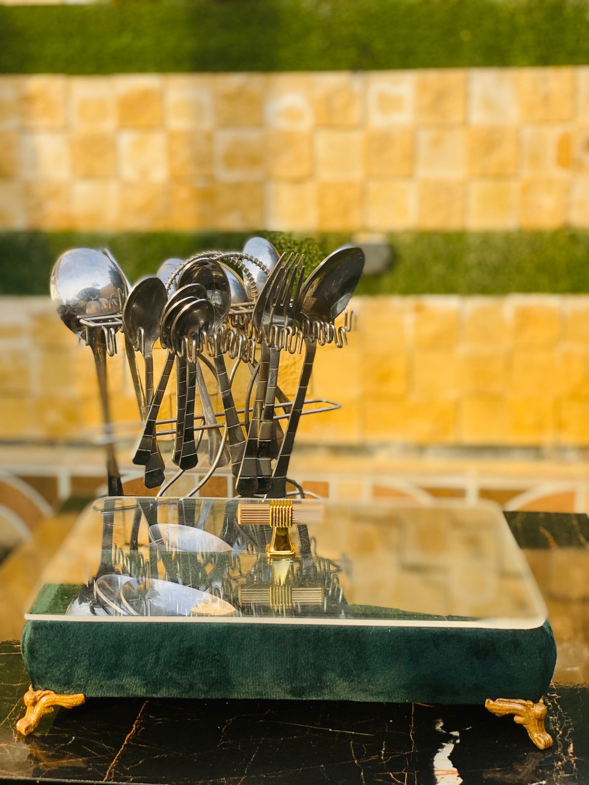 PLAIN VELVET CUTLERY BOX